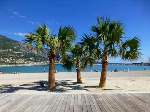 Monaco # Menton - 6 Persons - 2 Bedrooms - Full Renovated - Private Parking - Hypercenter - Clim - Beach And Sun Bagian luar foto