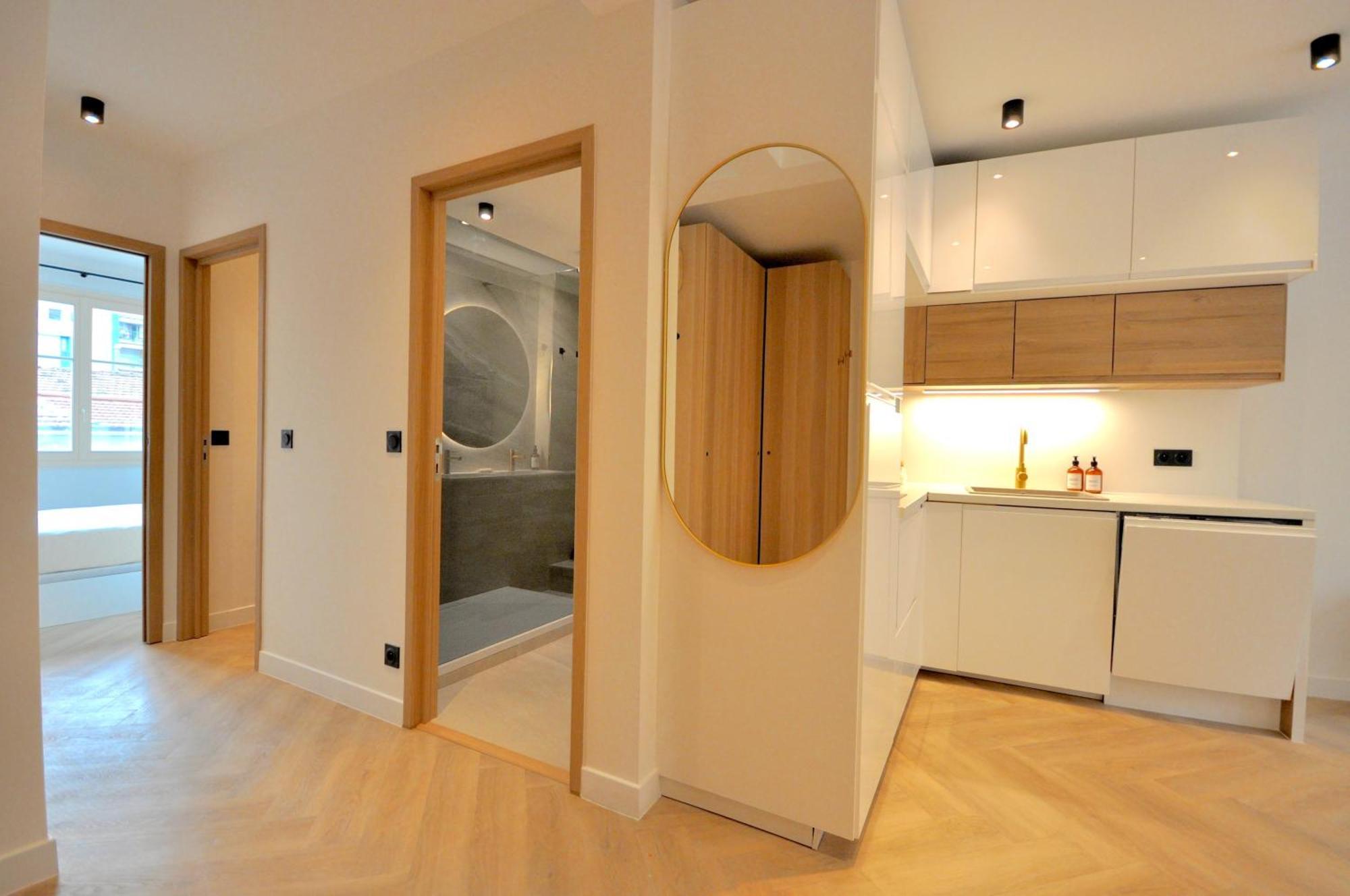 Monaco # Menton - 6 Persons - 2 Bedrooms - Full Renovated - Private Parking - Hypercenter - Clim - Beach And Sun Bagian luar foto